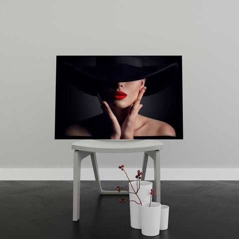 Ofertă Tablou Canvas Woman Hat - clevny.ro