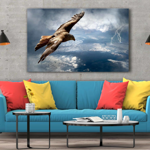 Tablou Canvas Eagle Above the Storm - clevny.ro
