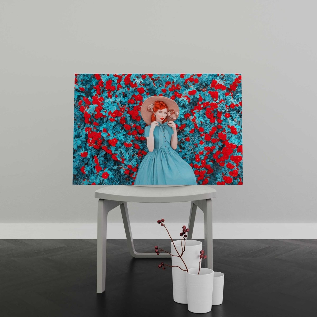 Tablou Canvas Fabulous Lady with Red Lips in Dress - clevny.ro