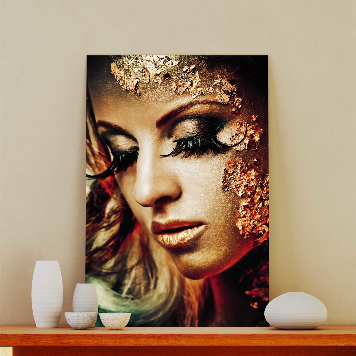 Tablou Canvas Gold Makeup - clevny.ro