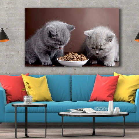 Tablou Canvas Two Cats Eating - clevny.ro