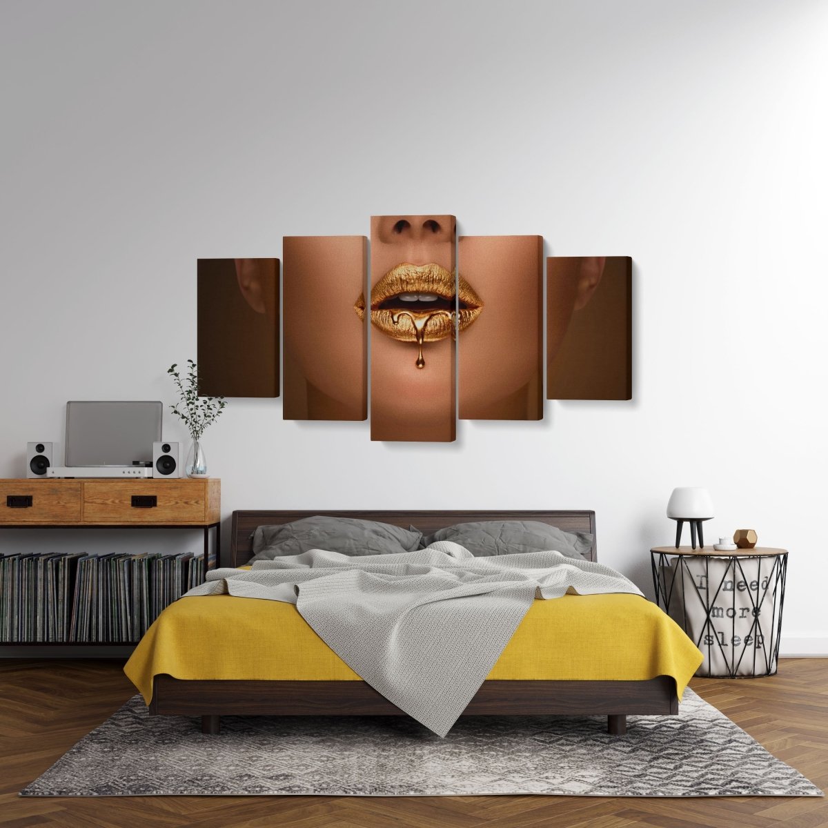 Tablou MultiCanvas 5 piese Liquid Metal Dripping From Gold Lips - clevny.ro